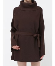 ベルテッドオフタートルニット