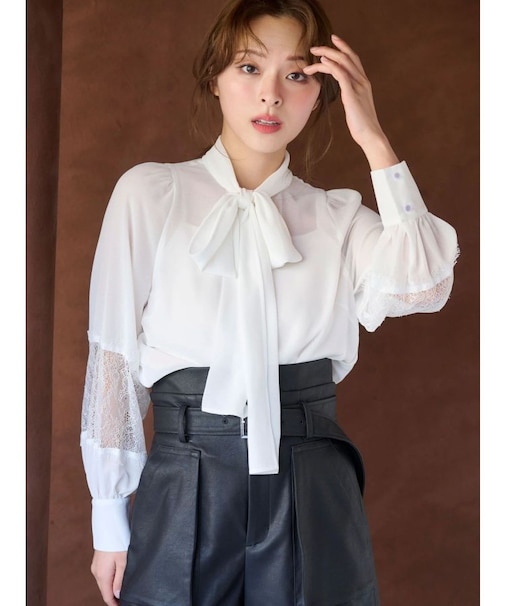 ポイントレースボウタイブラウス