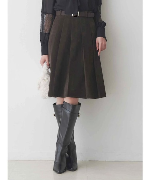 ニーレングスプリーツスカート