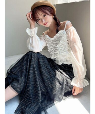 ギャザーベロアペプラムブラウス