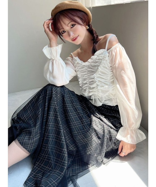 ギャザーベロアペプラムブラウス