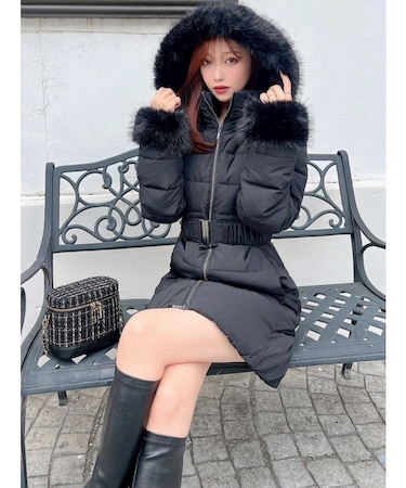 フード付きダウンコート