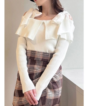 ボリュームリボンニットトップス