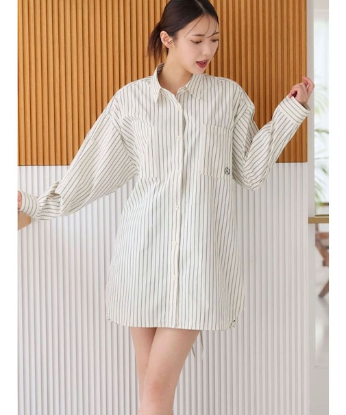 ワンポイント エンブロイダリーボーイフレンドシャツ