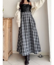 フェイクレザービスチェドッキングキャミワンピース