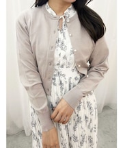 ビジューボタンニットカーディガン