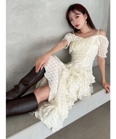 ヘムラッフルアシメワンピース