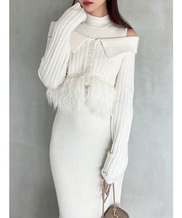 フェザーヘムレイヤードニットワンピース