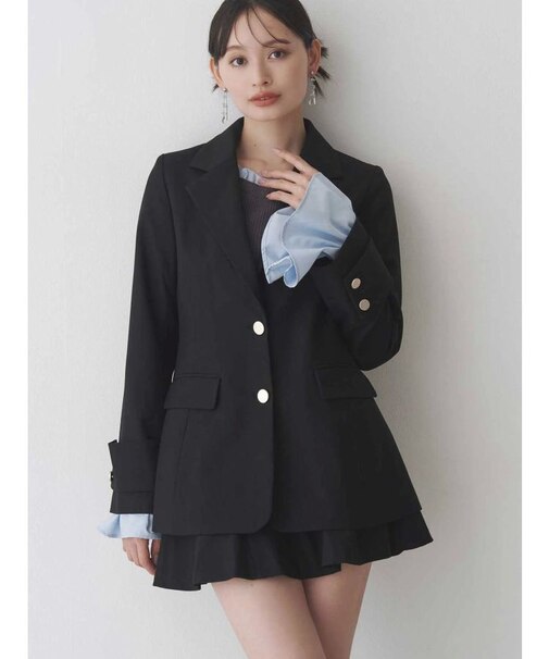 フィットアンドフレアジャケット