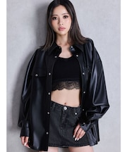 フェイクレザースタイリングシャツ