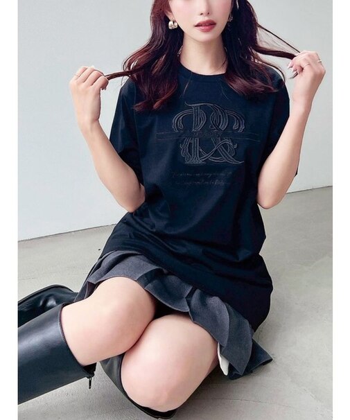 エンブロイダリーロゴTシャツ