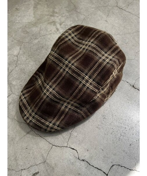 スタッズベルトハンチングキャップ