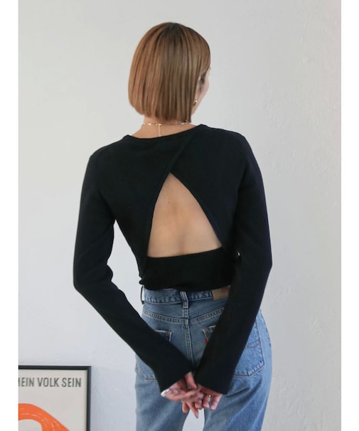 バックデザインニット