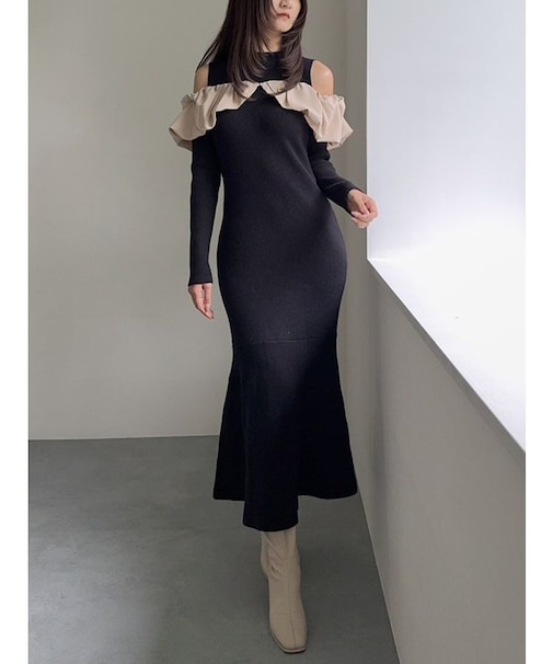 ドッキングバルーンネックニットワンピース