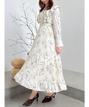 【WEB限定カラーあり】ダブルフリルフラワープリーツワンピース