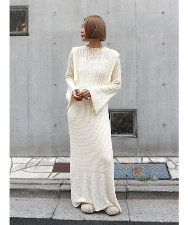 透かし編みニットワンピース