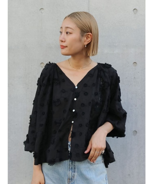 スリーブボリュームジャカードブラウス