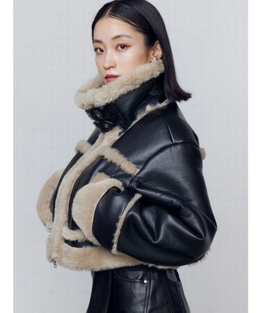 ショートフェイクムートンブルゾン