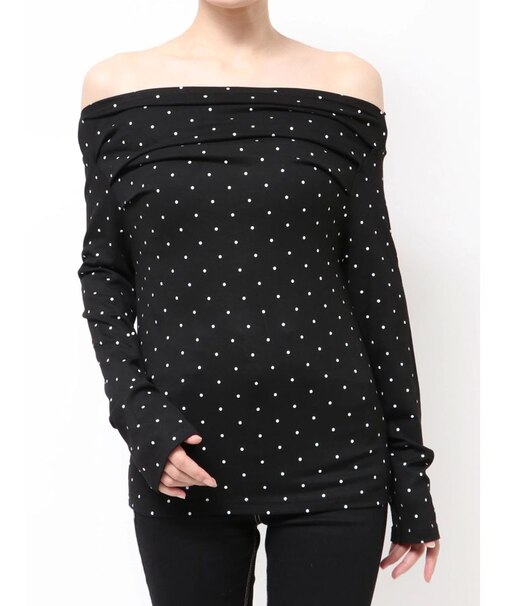 ドットパターンオフショルトップス