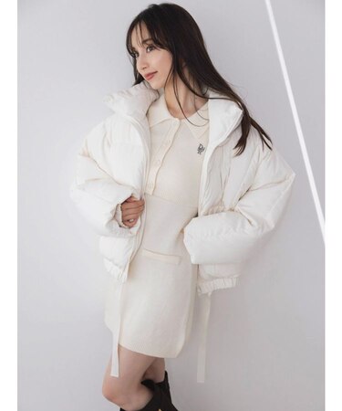 スタンドカラーボリュームダウン