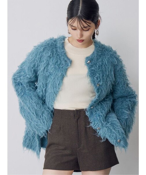 ウェーブシャギーボリュームニット