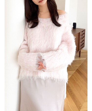 リップルカールⅤネックニット