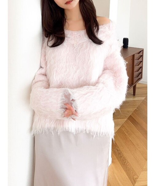 リップルカールⅤネックニット