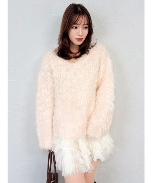 リップルカールVネックニット