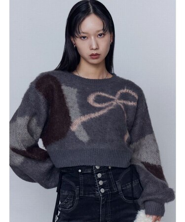 ショートルーズジャガードニット