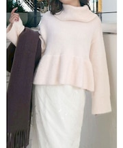 【WEB限定カラーあり】オフタートルペプラムニット