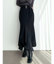 ダブルベルトラッフルスカート