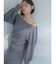 【吉田朱里】タックスリーブオフショルスウェット ※BLACK WEB限定カラー