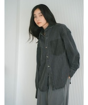 ポケットデザインデニムシャツ