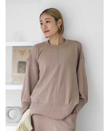 ミニループヤーンルーズニット