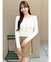 ミニケーブルスクエアニットトップス