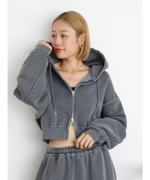 ダブルジップピグメントショートパーカー