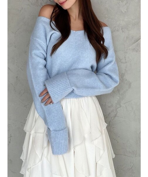 Vネッククロップドニットプルオーバー