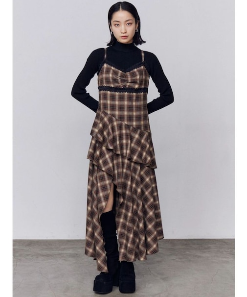 アシンメトリーフリルマキシワンピース