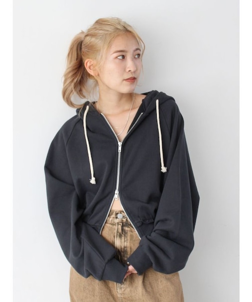 ダブルジップショートパーカー