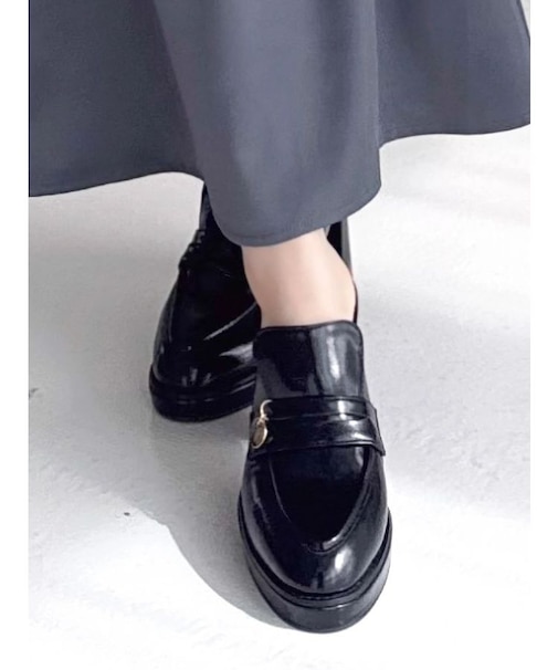 チャームローファーサボ