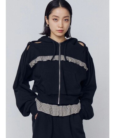 カットアウトリボンフーディ