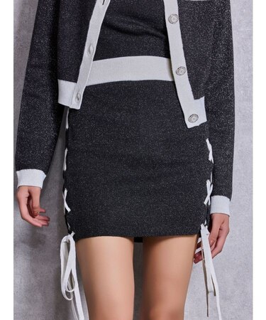 フロントレースアップラメニットスカートライクショートパンツ