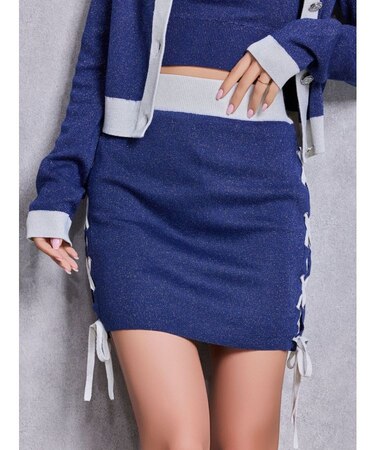 フロントレースアップラメニットスカートライクショートパンツ