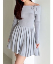 オフショルプリーツニットミニワンピース