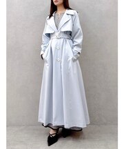 バックプリーツトレンチコート
