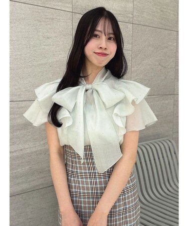 【WEB限定】ラッフルフリルリボンブラウス