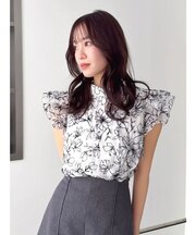 【WEB限定】フロッキーバックリボンブラウス
