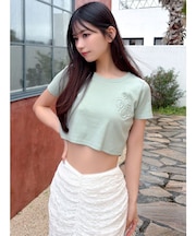 エンボスロゴクロップドTシャツ