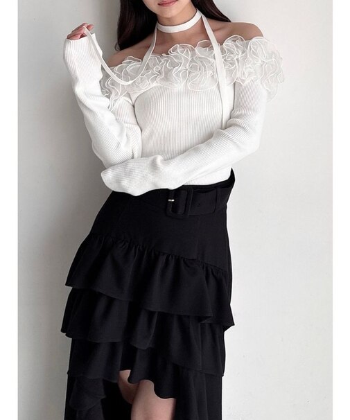 モチーフチョーカーニットトップス