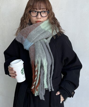 ふわふわバルキーチェックマフラー